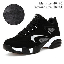 Onke 2017 Winter Shoes Men Running Shoes Outdoor Women Sports Snow Shoe Waterproof Sneakers for Male Warm Fur Zapatillas 692